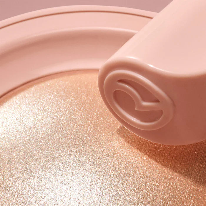Rare Beauty Positive Light Silky Touch Highlighter